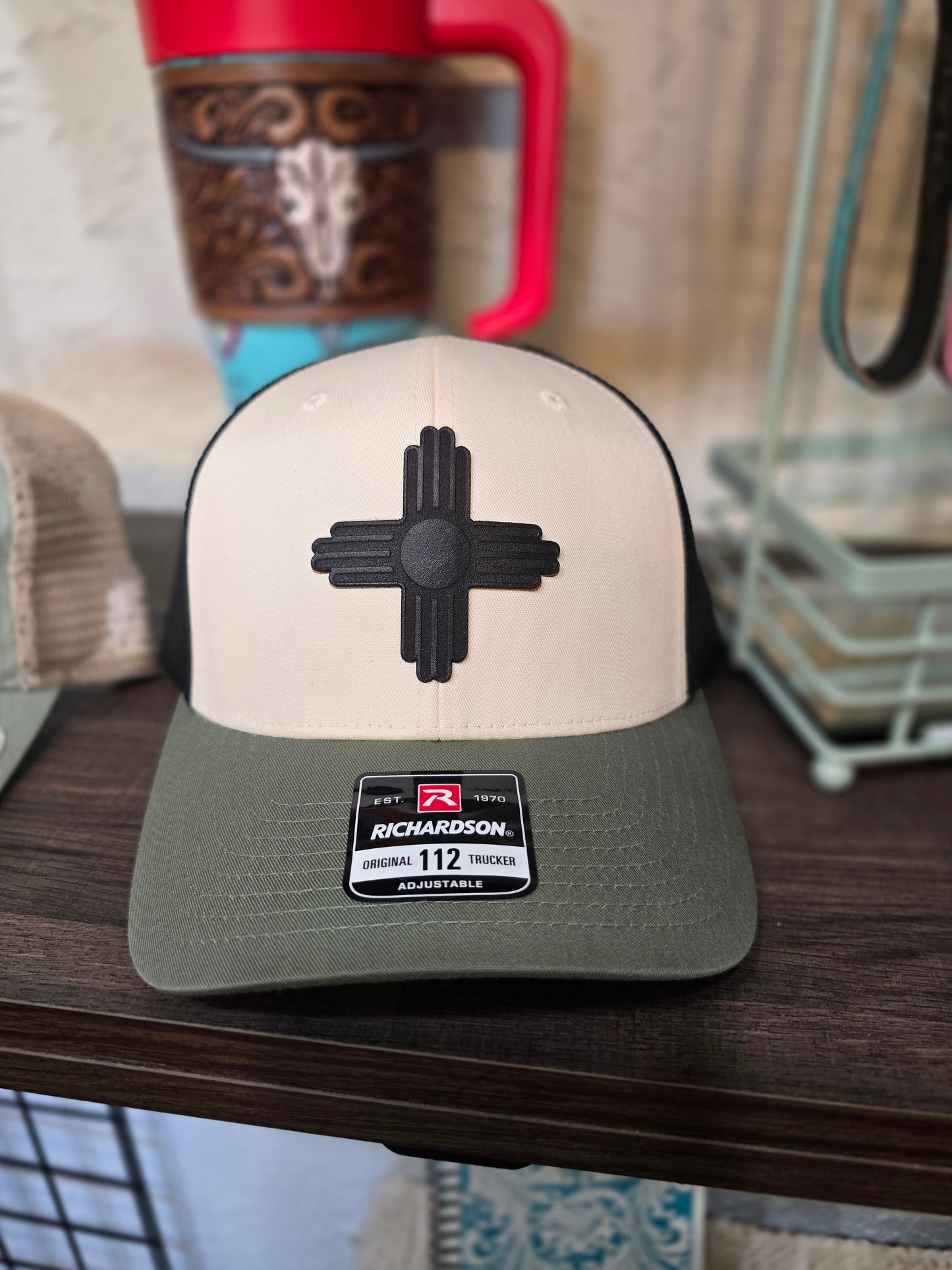 112 Cream/Black/Loden black Zia